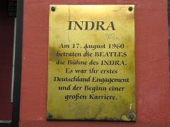 INDRA   Am 17. August 1960 betraten die BEATLES die Bühne des INDRA. Es war ihr erstes Deutschland Engagement und der Beginn einer großen Karriere.